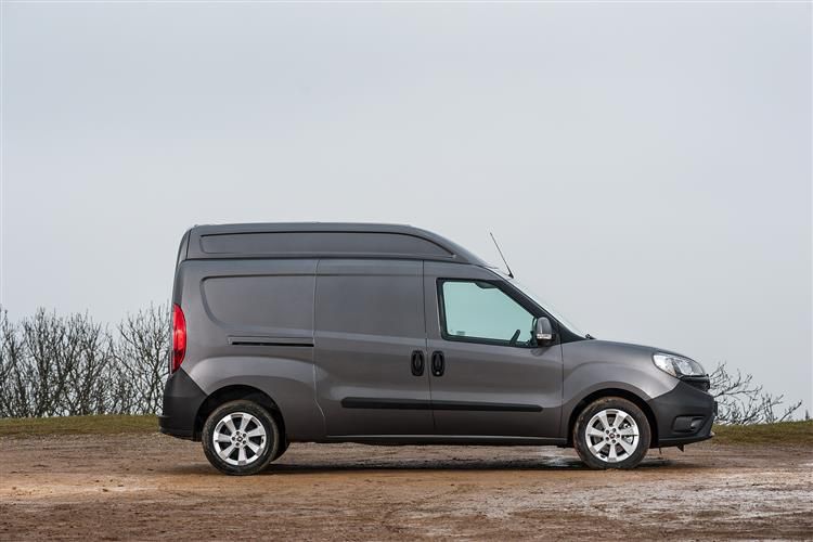 Fiat Doblo Van High Roof Xl 1 6 Multijetii Fwd 120ps Van High Roof Manual Start Stop Van Leasing